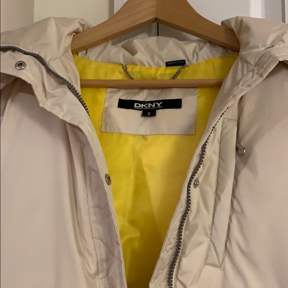 Women’s DKNY Jacket - Picture 3 of 6